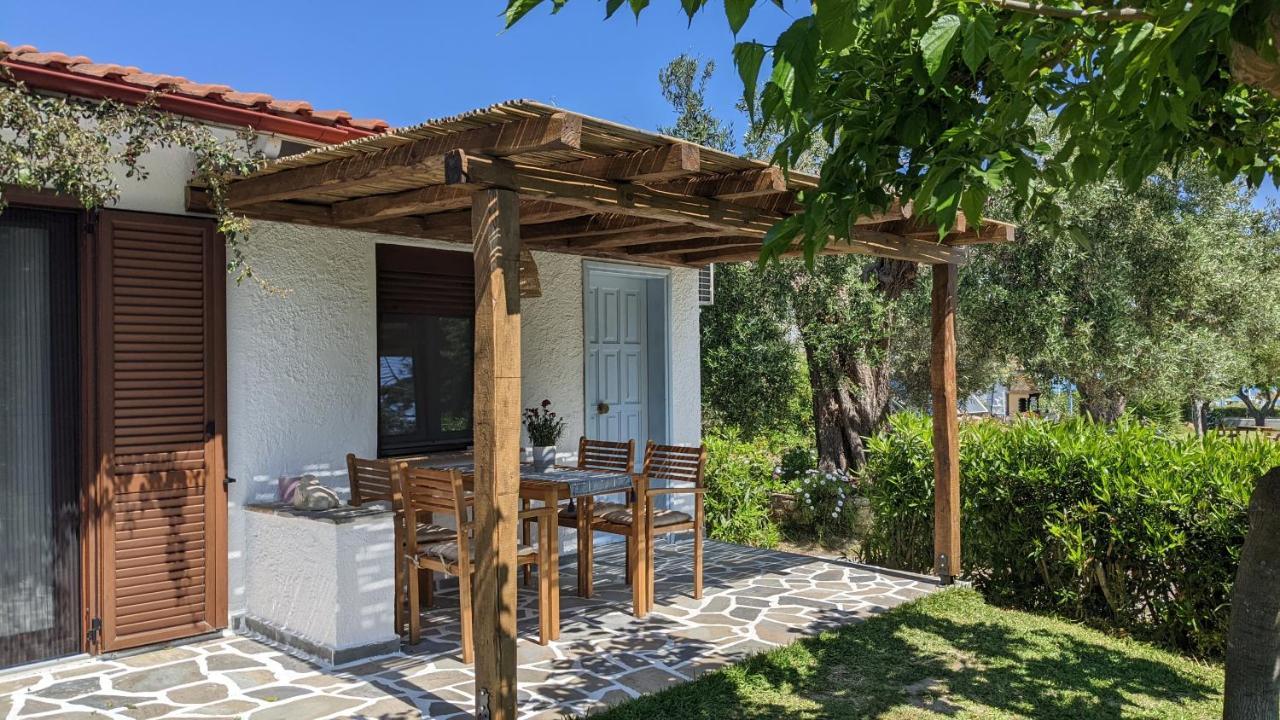 Bungalows Iphigenia Pefkochori Exteriör bild